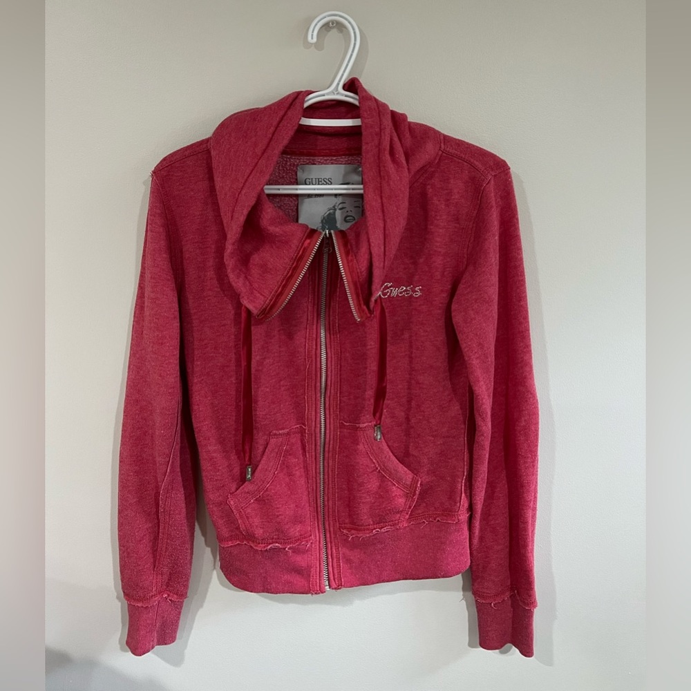 GUESS Sweater